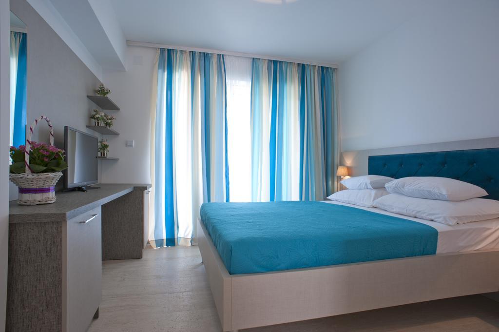 Guest House Przno Bay Свети Стефан Екстериор снимка