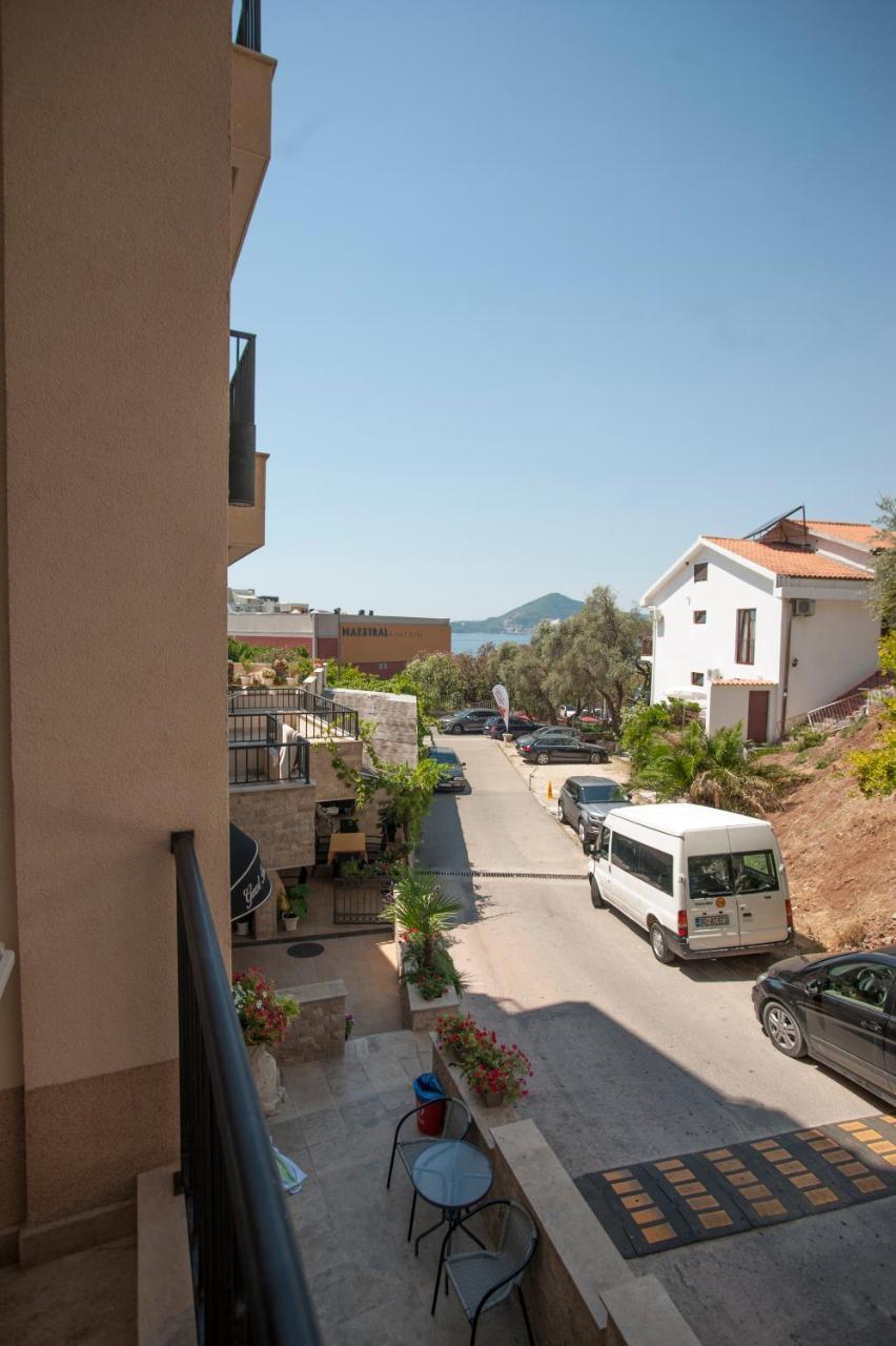 Guest House Przno Bay Свети Стефан Екстериор снимка