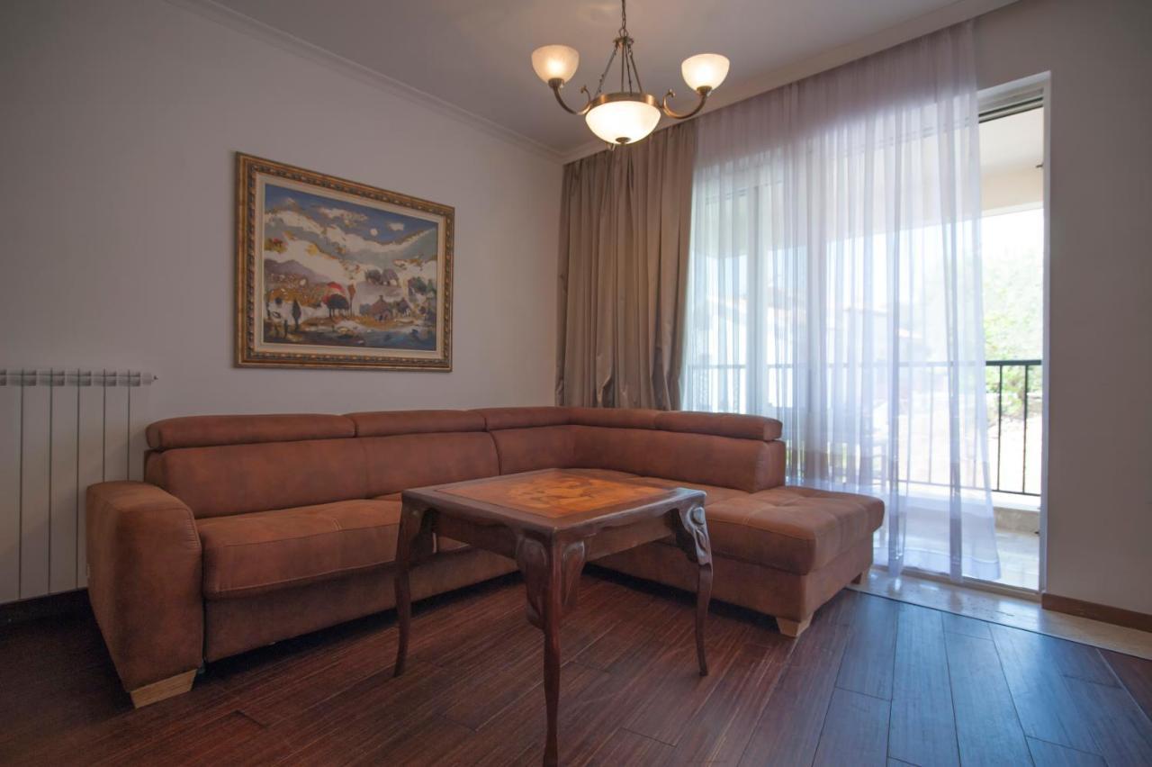 Guest House Przno Bay Свети Стефан Екстериор снимка