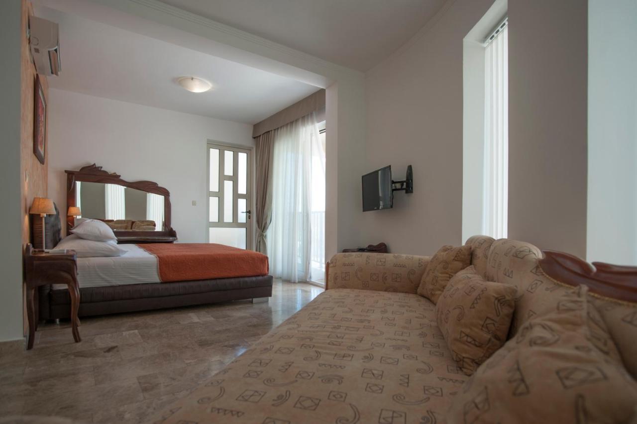 Guest House Przno Bay Свети Стефан Екстериор снимка